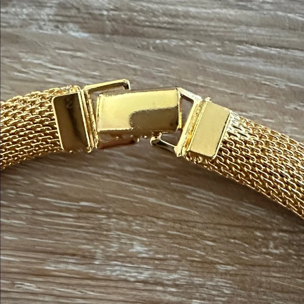 Modern Gold Metal Mesh Necklace/Choker - Picture 3 of 5